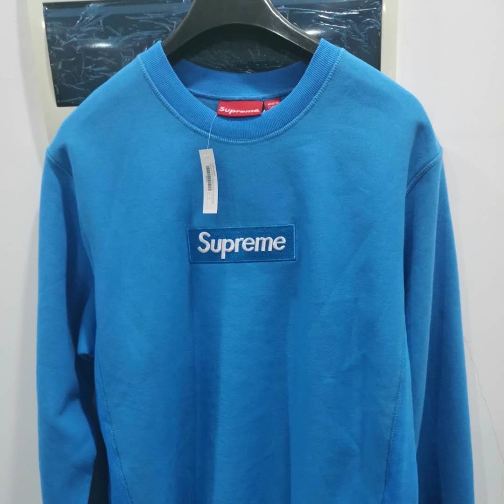 Supreme Crewneck